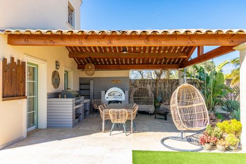 Villa i Antibes, Alpes-Maritimes, Antibes - € 1.980.000 | Ref: HH-15726034 - foto 28