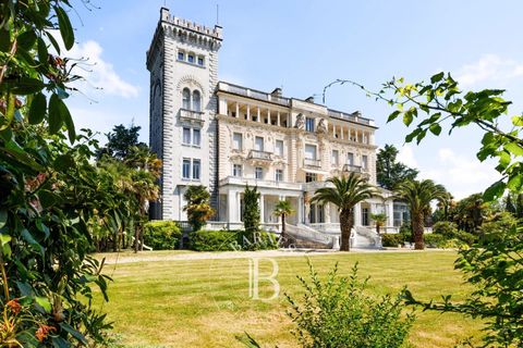 Lejlighed i Pau, Pyrenees-Atlantiques, Pau - € 1.550.000 | Ref: A886 - foto 1