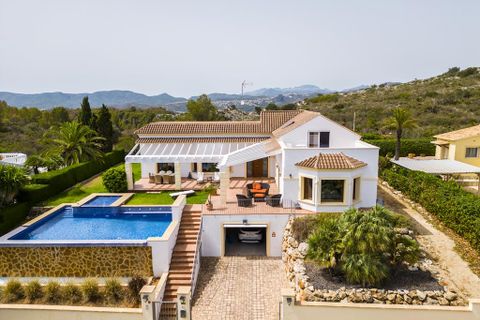 Villa i Denia, Alicante, Denia - € 980.000 | Ref: xzp-14836 - foto 1