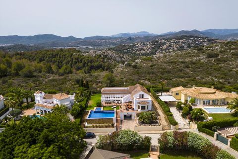 Villa i Denia, Alicante, Denia - € 980.000 | Ref: xzp-14836 - foto 4