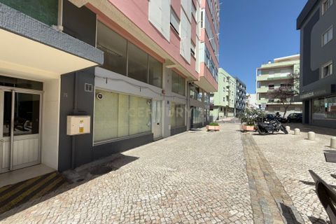 Erhvervsejendom i Setubal, Setubal, Setubal - € 225.000 | Ref: C0237-03470 - foto 39
