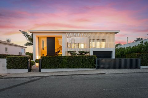 Villa i Almancil, Faro, Almancil - € 6.750.000 | Ref: LBRT325 - foto 1