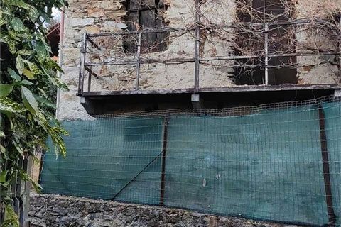 Villa a Arizzano, Verbano Cusio Ossola, Arizzano - € 60.000 | Ref: V000651 - foto 2