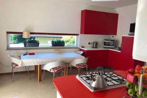 Villa a Verbania, Verbano Cusio Ossola, Verbania - € 530.000 | Ref: V000686 - foto 9