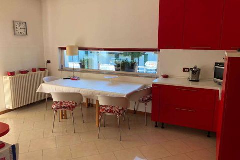 Villa a Verbania, Verbano Cusio Ossola, Verbania - € 530.000 | Ref: V000686 - foto 10