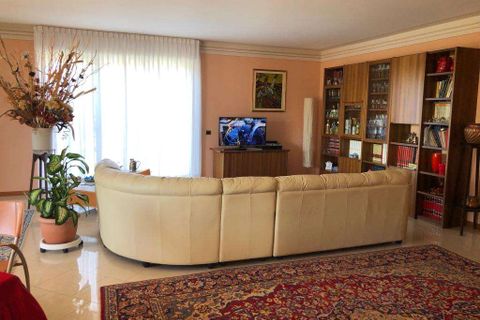 Villa a Verbania, Verbano Cusio Ossola, Verbania - € 530.000 | Ref: V000686 - foto 14