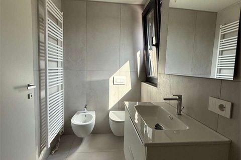 Villa a Ghiffa, Verbano Cusio Ossola, Ghiffa - € 1.000.000 | Ref: V000809 - foto 14