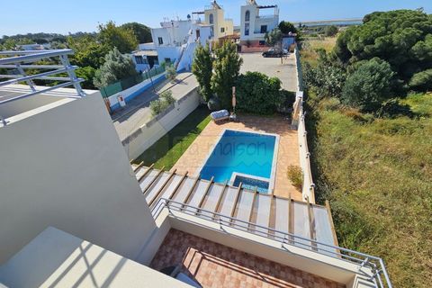 Villa i Moncarapacho, Faro, Moncarapacho - € 745.000 | Ref: M05 - foto 1
