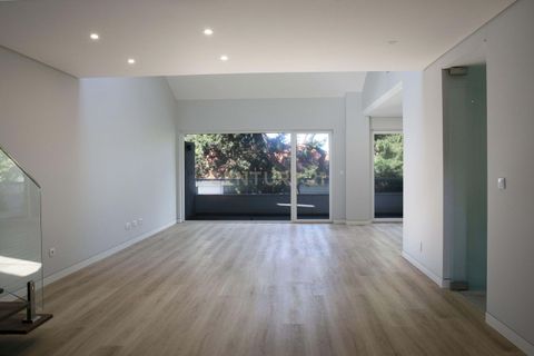 Lejlighed i Carcavelos, Lisbon, Carcavelos - € 1.380.000 | Ref: 1649-01257 - foto 2