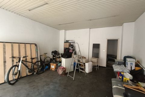 Erhvervsejendom i Genoa, Genoa, Genoa - € 32.000 | Ref: 28894 - foto 4