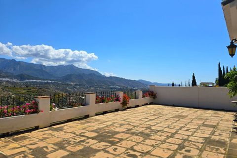 Villa i Torrox, Malaga, Torrox - € 880.000 | Ref: R5044738 - foto 5