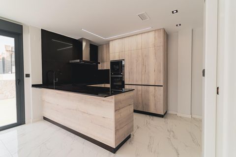 Villa i Punta Prima, Alicante, Punta Prima - € 699.900 | Ref: N-84678 - foto 13