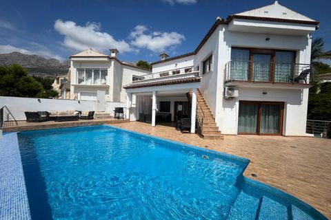 Villa i Altea, Alicante, Altea - € 1.990.000 | Ref: C16483* - foto 1
