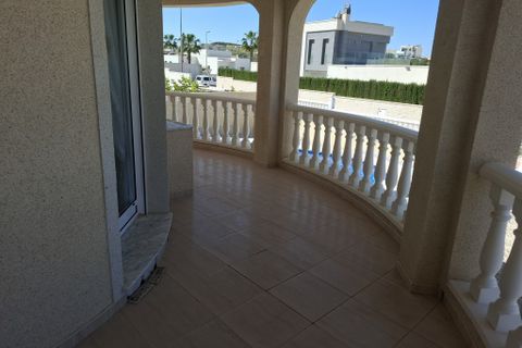 Villa i Benijofar, Alicante, Benijofar - € 495.000 | Ref: MI14-ISW-2005 - foto 8