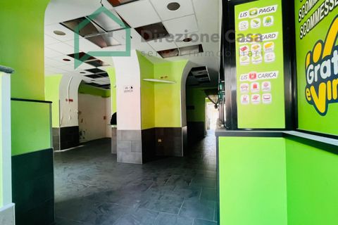 Erhvervsejendom i Naples, Naples, Naples - € 130.000 | Ref: VIALE MARGHERITA - foto 7