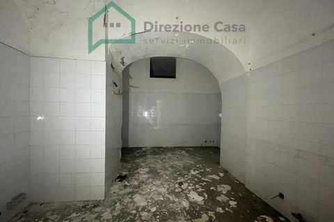 Erhvervsejendom i Naples, Naples, Naples - € 130.000 | Ref: VIALE MARGHERITA - foto 25