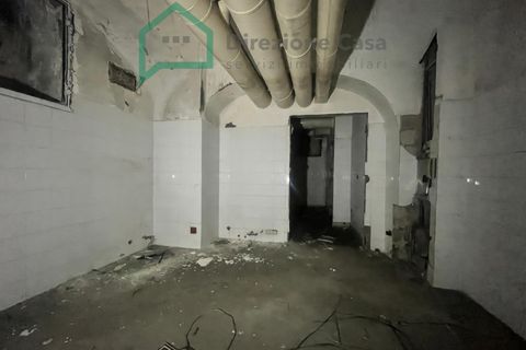 Erhvervsejendom i Naples, Naples, Naples - € 130.000 | Ref: VIALE MARGHERITA - foto 26