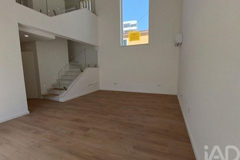 Byhus i Almada, Setubal, Almada - € 750.000 | Ref: 141897 - foto 1