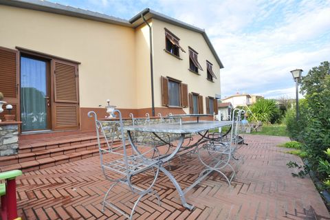 Villa i Campiglia Marittima, Livorno, Campiglia Marittima - € 500.000 | Ref: a6756rv2441093a - foto 1