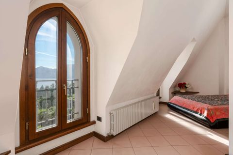 Villa i Luino, Varese, Luino - € 2.950.000 | Ref: T9102-251117 - foto 19