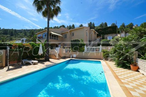 Haus in Benidoleig, Alicante - Foto 1