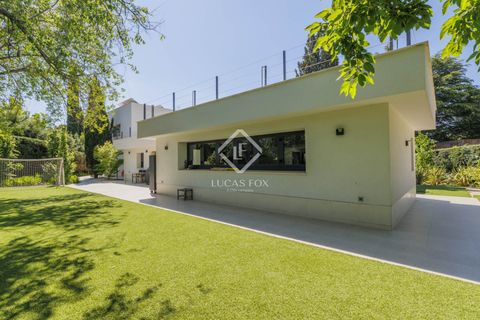 Villa a Boadilla Del Monte, Madrid, Boadilla Del Monte - € 3.300.000 | Ref: POZ59837 - foto 6