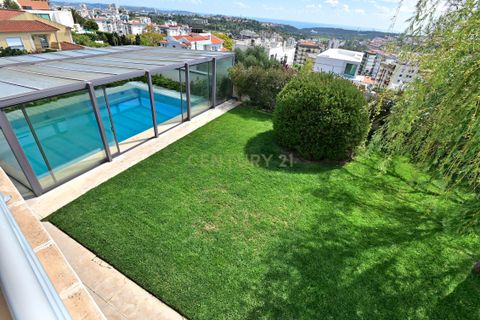 Villa a Carnaxide, Lisbon, Carnaxide - € 1.795.000 | Ref: C0212-04220 - foto 2
