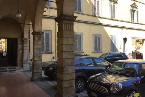 Wohnung in Parma, Parma, Parma - € 1.000/Monat | Ref: IS9639 - Foto 6