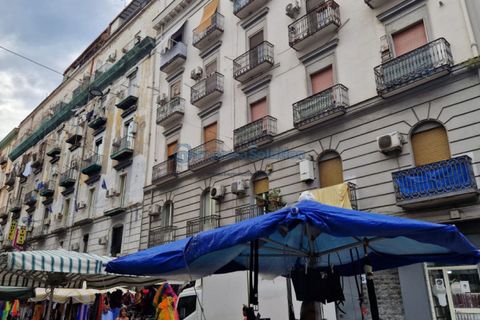 Erhvervsejendom i Naples, Naples, Naples - € 180.000 | Ref: stazione.a - foto 1
