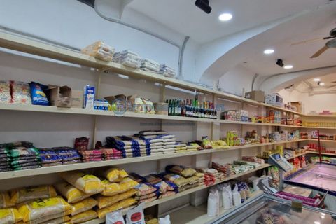 Erhvervsejendom i Naples, Naples, Naples - € 180.000 | Ref: stazione.a - foto 11