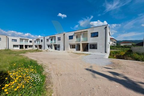 Villa i Arcos de Valdevez, Viana do Castelo, Arcos de Valdevez - € 375.000 | Ref: V057_Frésia - foto 3