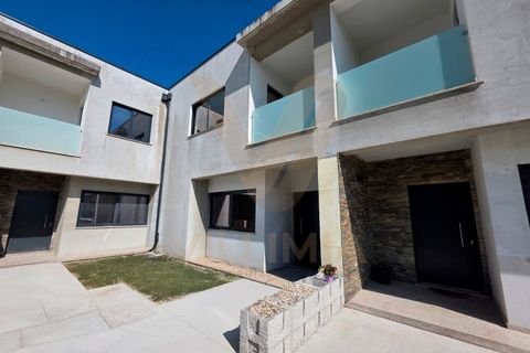 Villa i Arcos de Valdevez, Viana do Castelo, Arcos de Valdevez - € 375.000 | Ref: V057_Frésia - foto 4