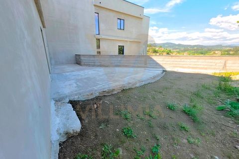 Villa i Arcos de Valdevez, Viana do Castelo, Arcos de Valdevez - € 375.000 | Ref: V057_Frésia - foto 26