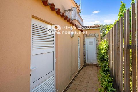 Villa i Empuriabrava, Gerona, Empuriabrava - € 470.000 | Ref: 3366 - foto 29