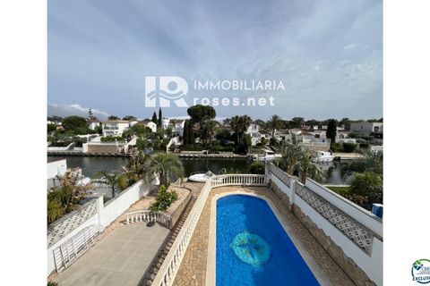 Villa i Empuriabrava, Gerona, Empuriabrava - € 795.000 | Ref: 3365 - foto 25