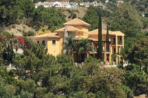 Villa a Benahavis, Malaga, Benahavis - € 3.500.000 | Ref: SPCRM3267 - foto 2