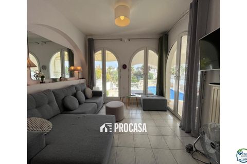 Villa i Empuriabrava, Gerona, Empuriabrava - € 795.000 | Ref: 3751 - foto 6