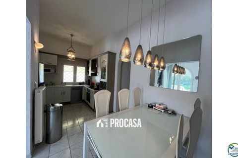 Villa i Empuriabrava, Gerona, Empuriabrava - € 795.000 | Ref: 3751 - foto 7
