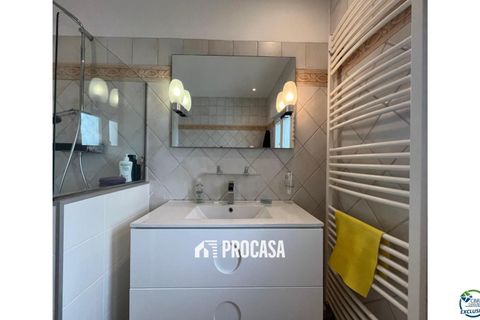 Villa i Empuriabrava, Gerona, Empuriabrava - € 795.000 | Ref: 3751 - foto 24