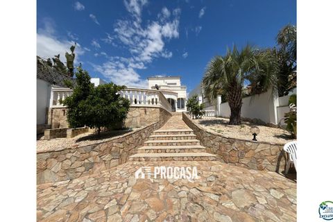 Villa i Empuriabrava, Gerona, Empuriabrava - € 795.000 | Ref: 3751 - foto 37