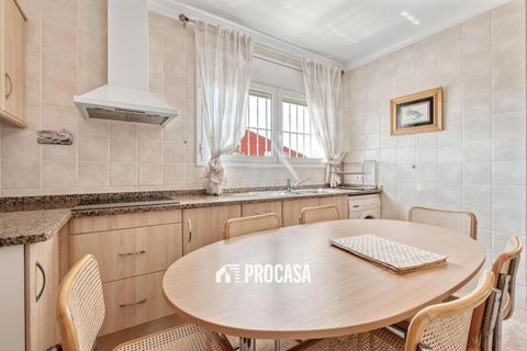Villa i Empuriabrava, Gerona, Empuriabrava - € 470.000 | Ref: 3752 - foto 14