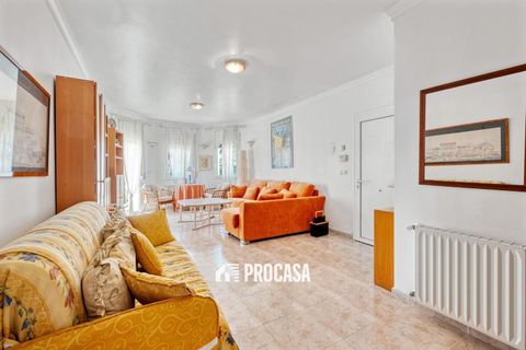 Villa i Empuriabrava, Gerona, Empuriabrava - € 470.000 | Ref: 3752 - foto 21