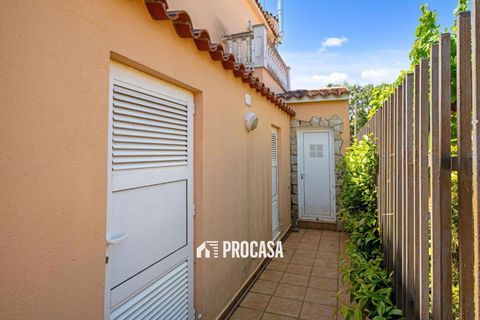 Villa i Empuriabrava, Gerona, Empuriabrava - € 470.000 | Ref: 3752 - foto 29