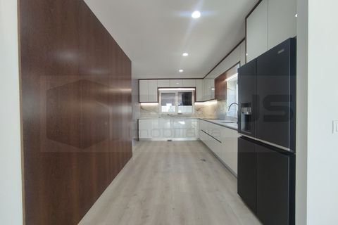 Villa i Aveiro, Aveiro, Aveiro - € 595.000 | Ref: AV25/100 - foto 4