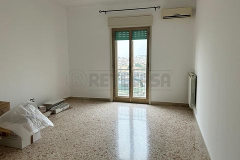 Lejlighed i Caltanissetta, Caltanissetta, Caltanissetta - € 48.000 | Ref: 1625 - foto 2