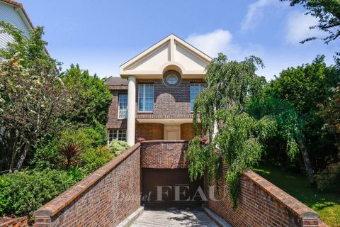 Villa a Saint-Cloud, Hauts-de-Seine, Saint-Cloud - € 2.190.000 | Ref: 6662476 - foto 3