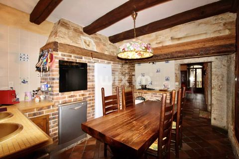 Villa a Ornans, Doubs, Ornans - € 399.000 | Ref: 69701CC - foto 2