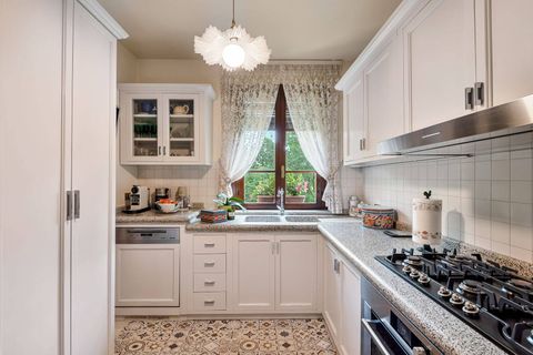 Villa a Vinci, Florence, Vinci - € 1.200.000 | Ref: CBI129-1110-130484 - foto 11