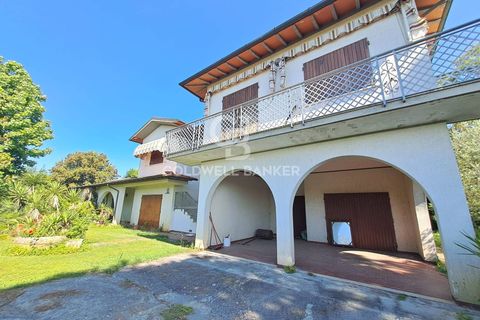 Villa a Pietrasanta, Lucca, Pietrasanta - € 900.000 | Ref: CBI129-2906-130488 - foto 3