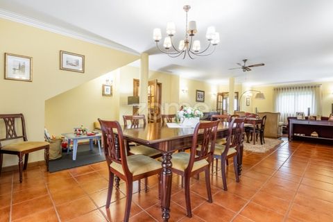Villa i Serzedo, Porto, Serzedo - € 580.000 | Ref: ZMPT576871 - foto 1